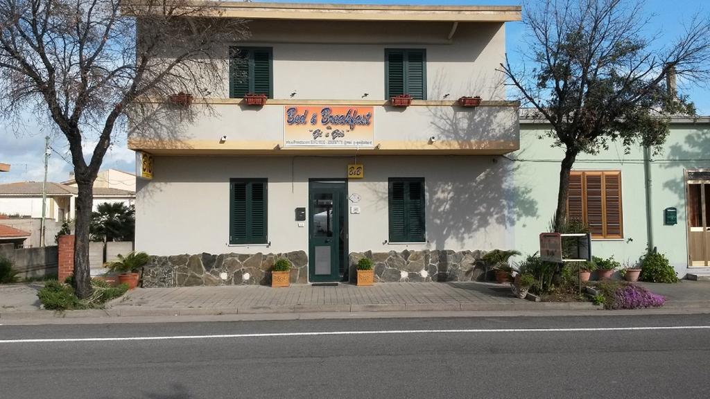 B&B Gi & Gio Cabras Bagian luar foto